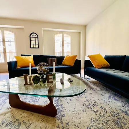 To Triangle D'or 2 Bedrooms Daire *